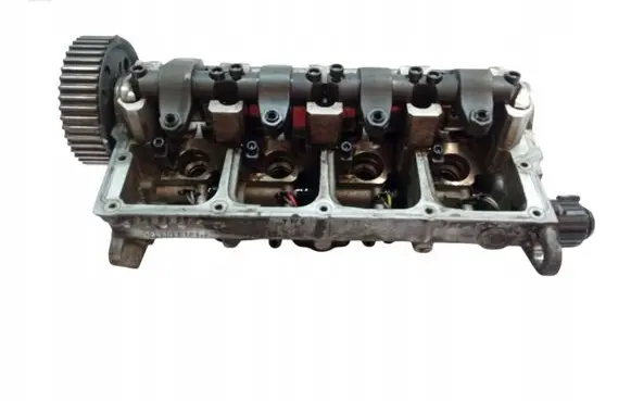 Volkswagen Golf V Engine head 038103373R