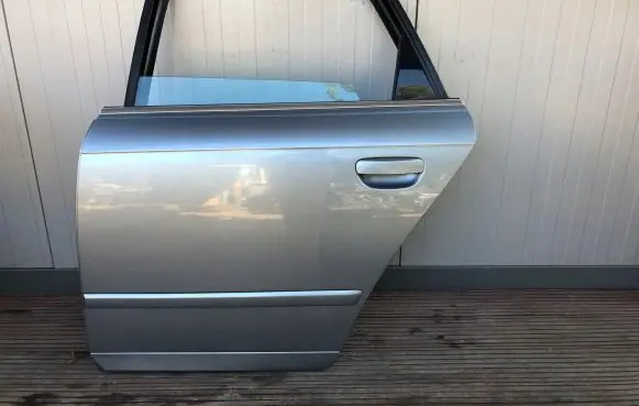 Audi A4 S4 B7 8E 8H Rear door