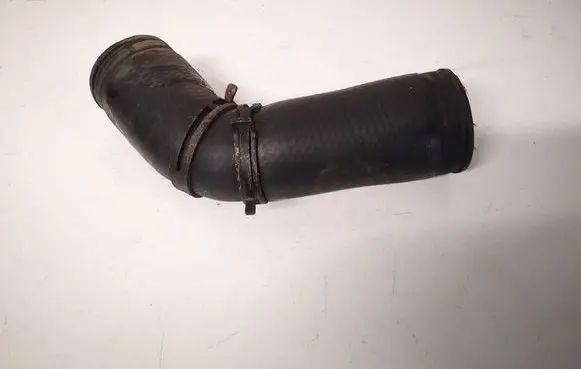 Skoda Roomster (5J) Intercooler hose/pipe 