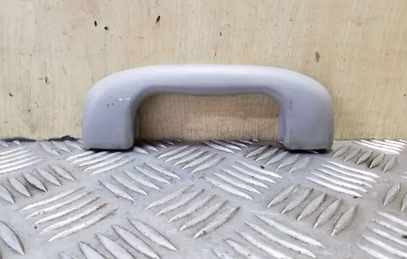 Opel Vectra C Front interior roof grab handle 317382836
