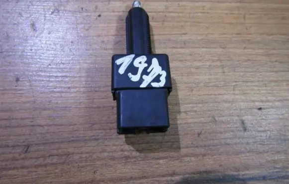 Brake pedal sensor switch