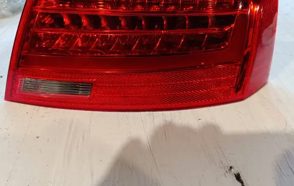 Audi A5 8T 8F Rear/tail lights 8T0945096H