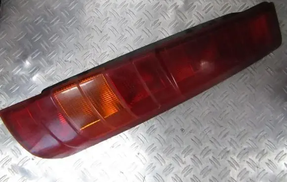 Mitsubishi Space Runner Rear/tail lights