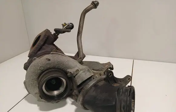 Mercedes-Benz C W204 Turbo AL0043GTB17V 7529907 A6460901080