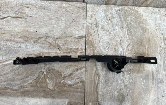 Maserati Levante Side speaker frame 670034617 6700346170