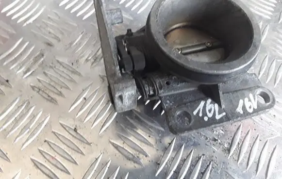 Renault Scenic I Throttle valve 7700875435