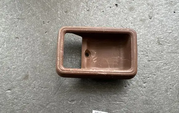 Nissan Patrol 160 Front door handle cover 8068201W01