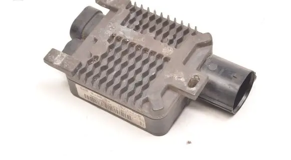 Jaguar XF Coolant fan relay 940013004