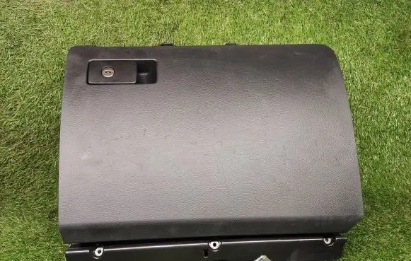 Volkswagen PASSAT CC Glove box 3AB857097B