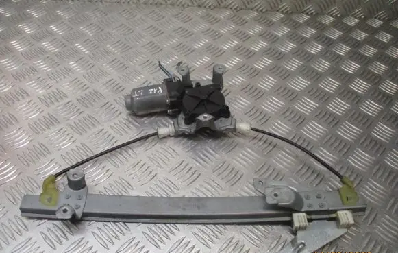Nissan Primera Front door electric window regulator 400601