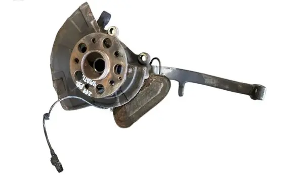 Mercedes-Benz E W211 Front wheel hub