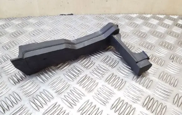 Fender foam support/seal