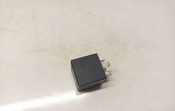 Volkswagen Sharan Other relay 357955531