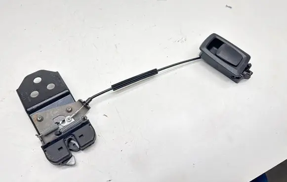 BMW 5 GT F07 Seat back rest lock catch 9164446 1802901012 7221850