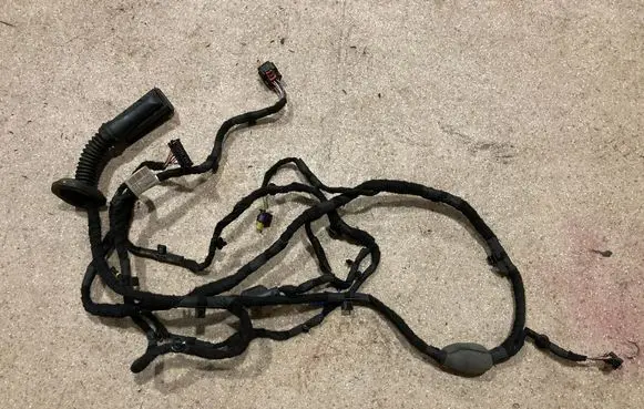 BMW 4 G22 G23 G24 G26 Front door wiring loom 9221028 5A37081