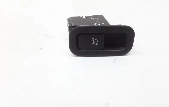 Subaru Forester SH Seat control switch 