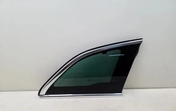 Opel Insignia A Rear side window 13237827