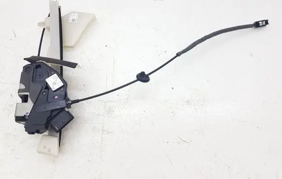 Ford Escape III Front door lock BF6AF21813 BF6AF21813AM 933288110