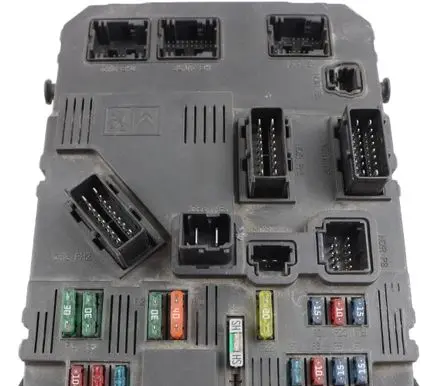 Citroen C2 Fuse module 9652474380 S118085300K