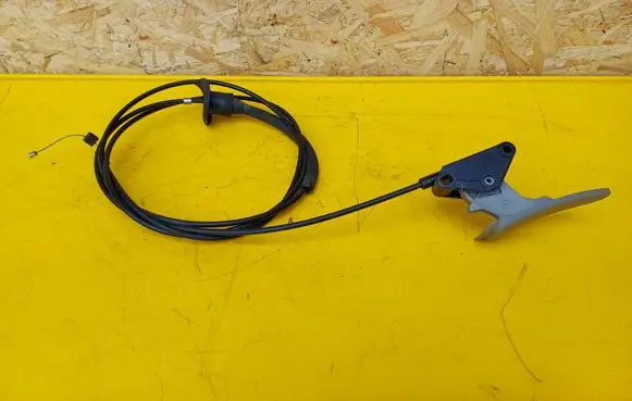 Citroen C5 Engine bonnet (hood) release handle