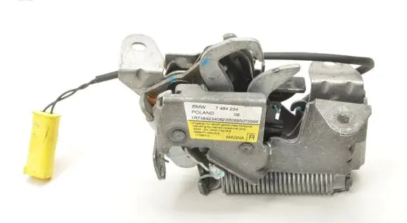 Mini Cooper Countryman F60 Engine bonnet/hood lock/catch 7484234