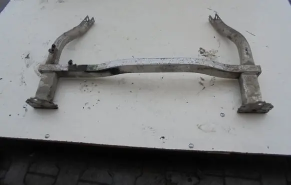 Citroen C5 Front subframe