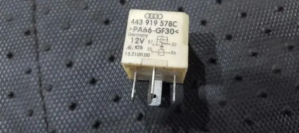 Volkswagen PASSAT B5.5 Other relay 443919578C 15.2100.00