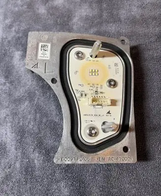 Chrysler Pacifica LED ballast control module 6002TP0105