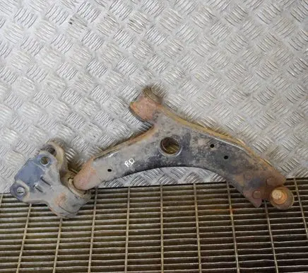Ford Focus Front lower control arm/wishbone BV613C339AAA