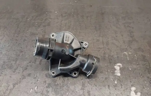 BMW 3 E46 Thermostat/thermostat housing 7785053 7785052