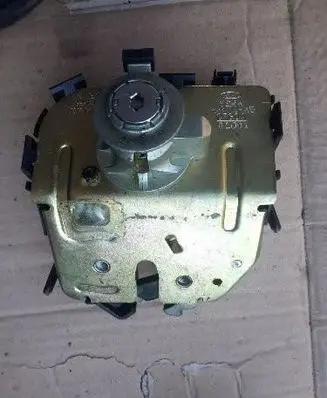 Ford Focus Tailgate/trunk/boot lock/catch/latch
