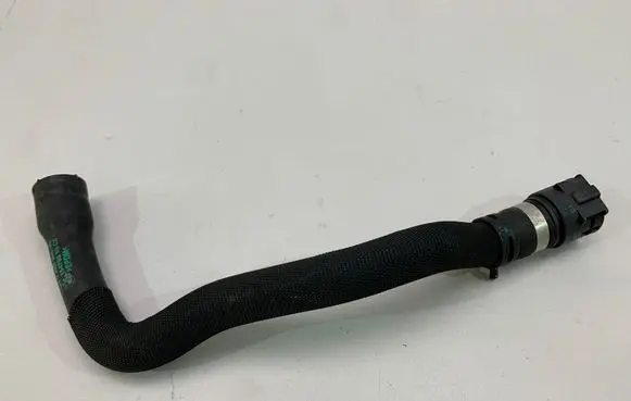 BMW 5 F10 F11 Engine coolant pipe/hose 7843266