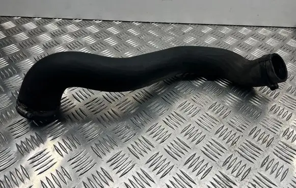 Intercooler hose/pipe