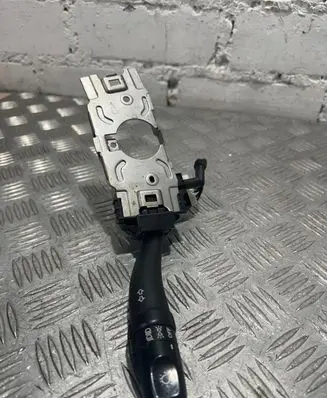 Hyundai Santa Fe Indicator stalk 202004727