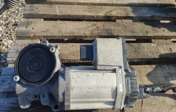Seat Altea XL Steering rack 7805477231