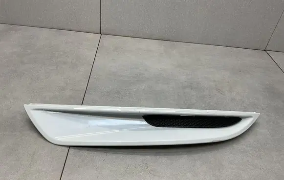 Ford Kuga I Front bumper lower grill 8V4115A282A