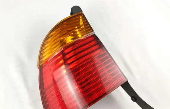 BMW 5 E39 Rear/tail lights 6900213 230021