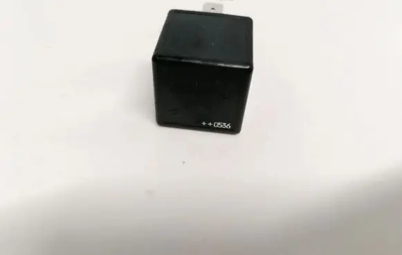 Volvo S40 Other relay 9441160 v23134-a52-x345