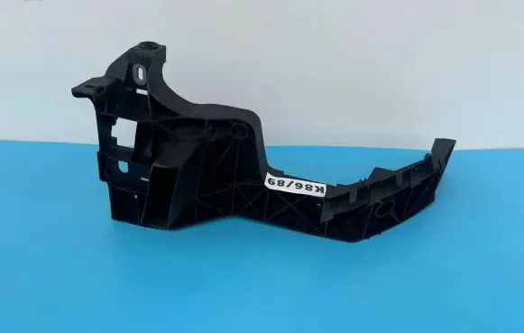 Audi Q8 Front bumper mounting bracket 4M8805607A