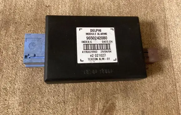 Peugeot 307 CC Alarm control unit/module 9650242080 4195829902 E2021027