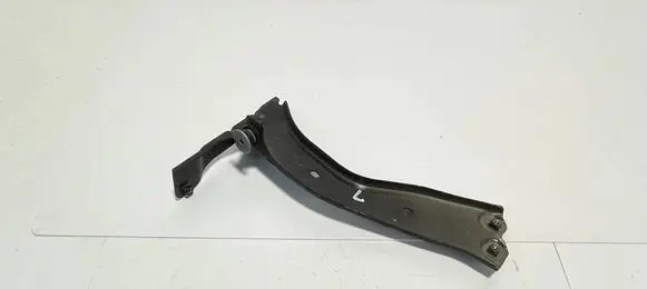 Audi Q3 F3 Fender mounting bracket 83A821131 39604