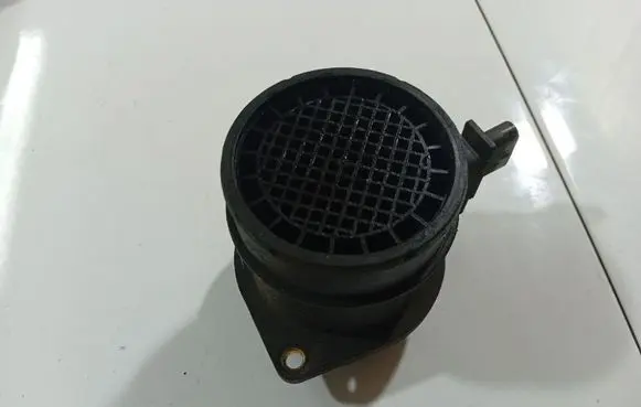 Mass air flow meter