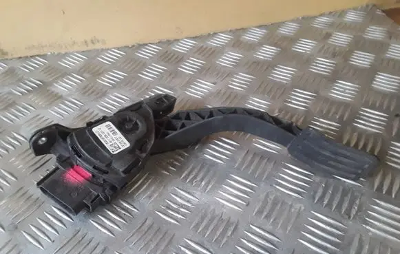 Ford Galaxy Accelerator throttle pedal 6G929F836LD 6PV00922012