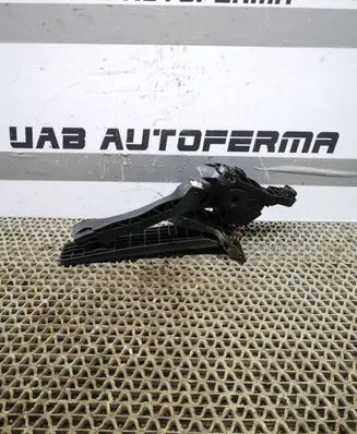 Hyundai i30 Accelerator throttle pedal 32700XXXXX