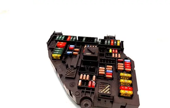 BMW 7 F01 F02 F03 F04 Fuse module 9264924 417033451 04159577