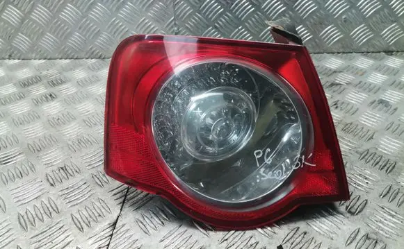 Volkswagen PASSAT B6 Rear/tail lights 3c5945095c