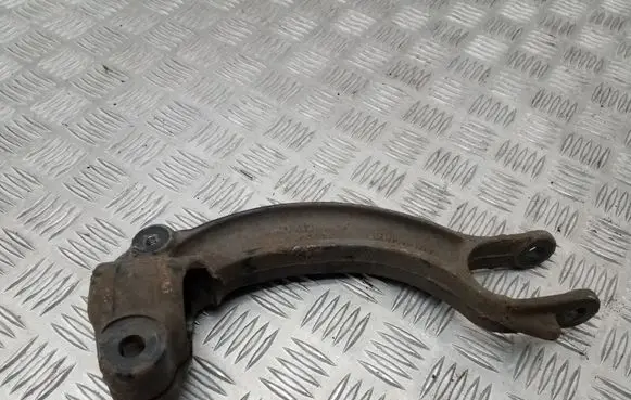 Audi A4 S4 B8 8K Lower shock absorber bracket 8K0413K