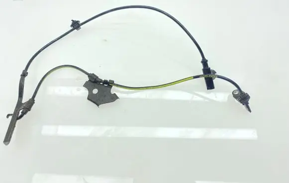 Toyota Auris 150 ABS brake wheel speed sensor 8954202060