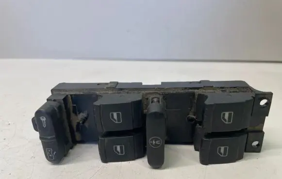 Volkswagen Golf IV Electric window control switch 1J4959857