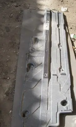 Mercedes-Benz C W204 Side bottom protection A2046100708